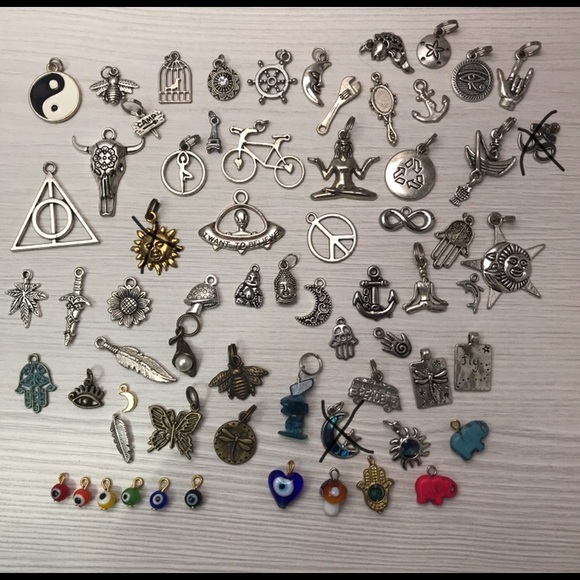 Boho Macrame Keychain Accessory - Picture 4 of 4